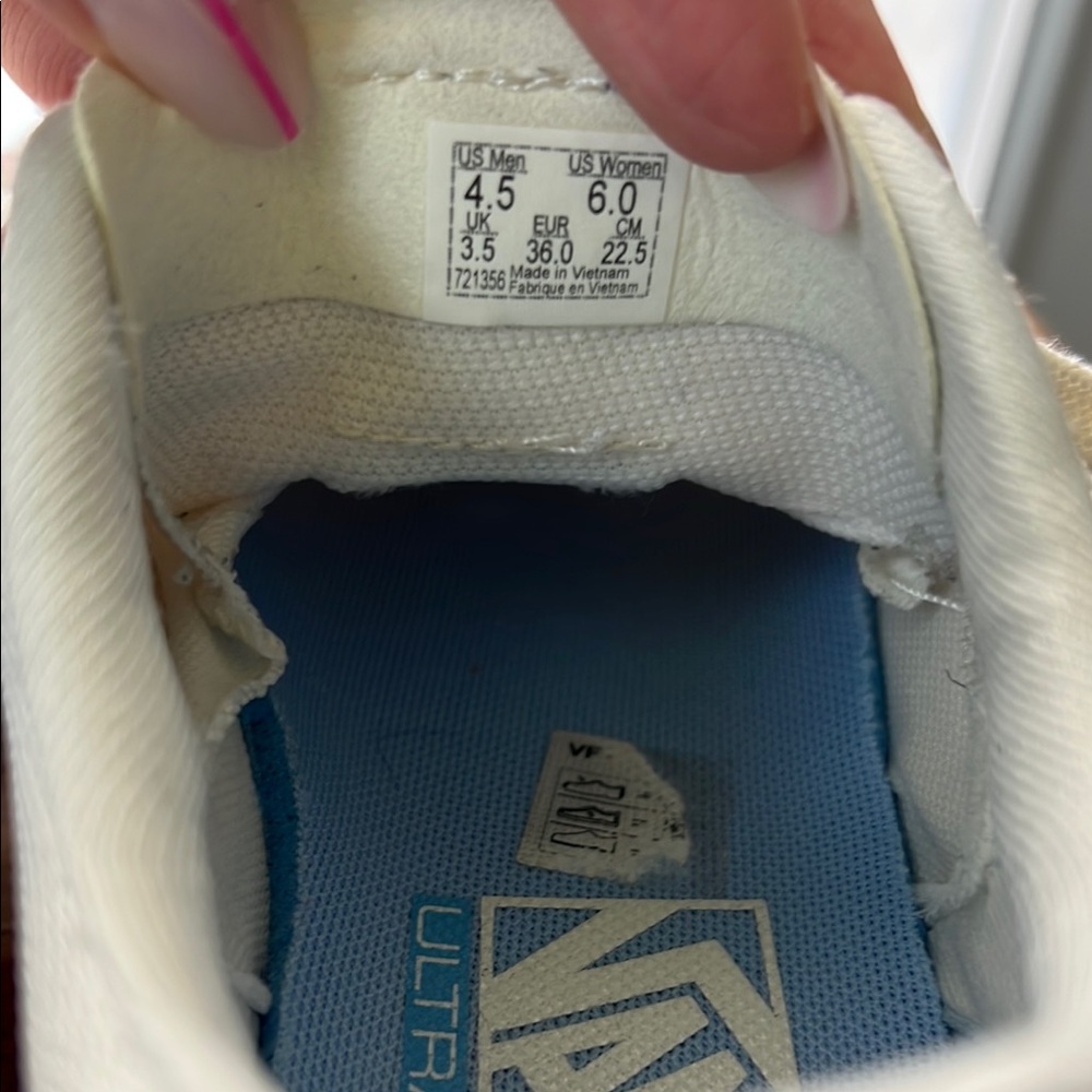 Vans Cream and Blue Old Skool Sneakers - Picture 5 of 6